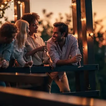 couples connecting with swinger activities
